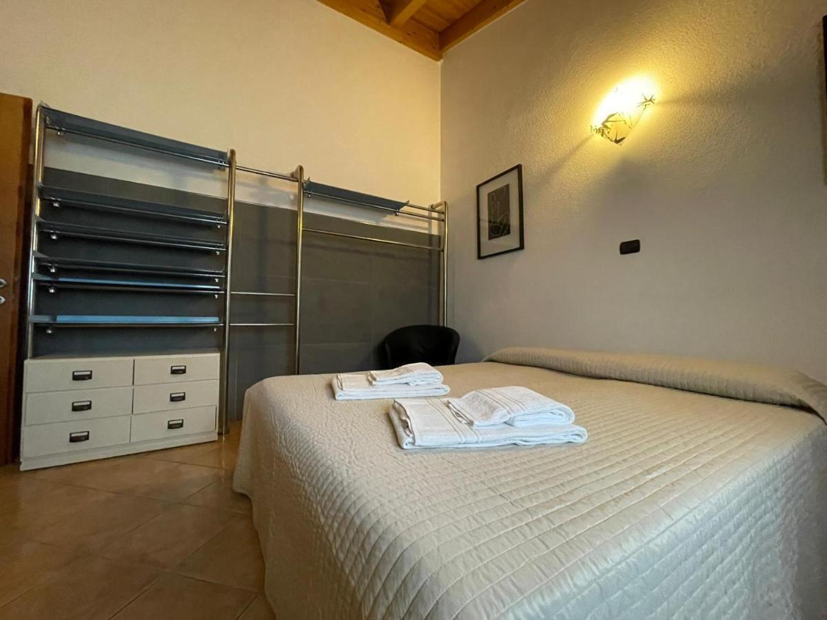 Garda Lake - Appartamenti Castelnuovo del Garda Exterior foto